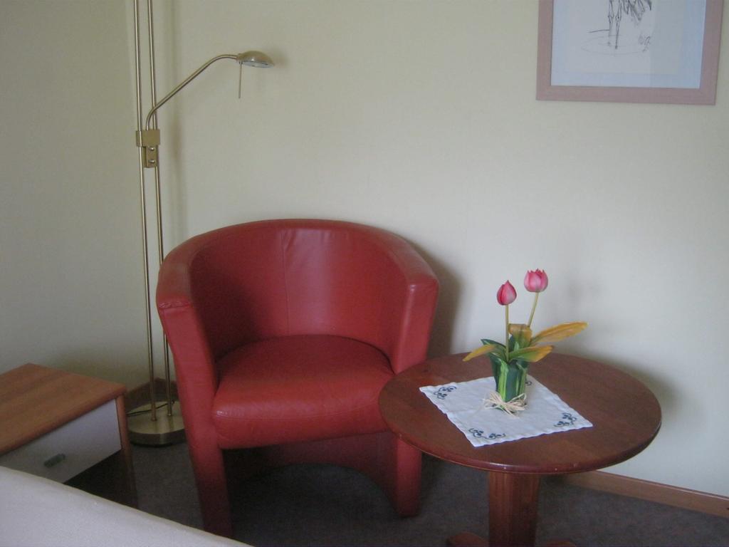 Hotel Garni Ursalina Bad Ragaz Ruang foto